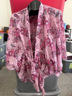 Pink Floral Tie-Front Blouse p45
